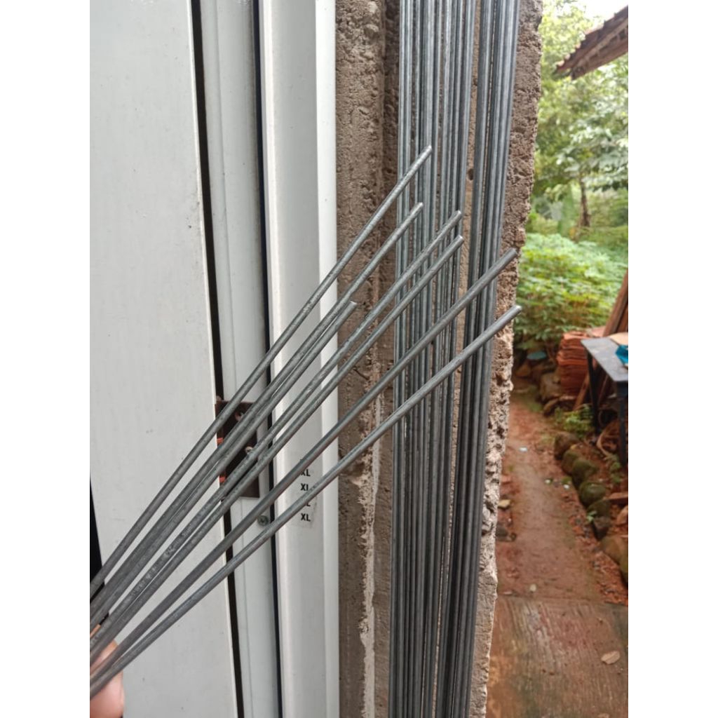 Kawat Bwg 10 dengan tebal 3,2 mm