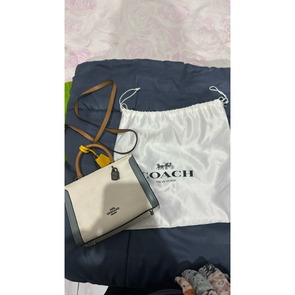 PRELOVED tas coach micro zoe crossbody