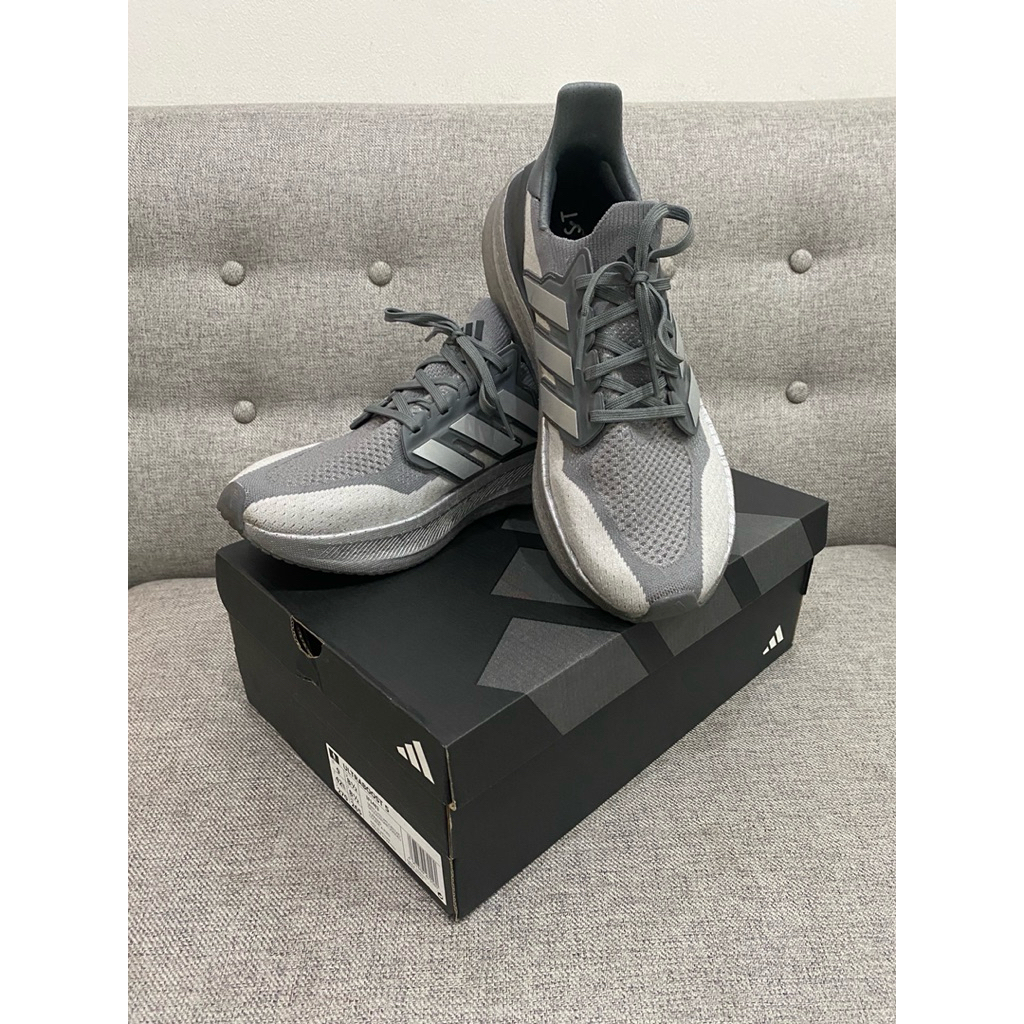 Adidas Ultraboost 5 Silver Ori Second