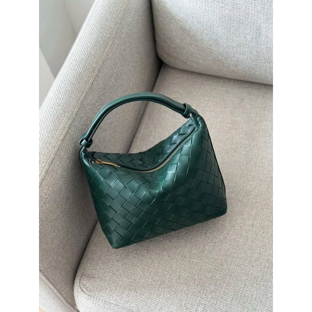 New Bottega Wallace