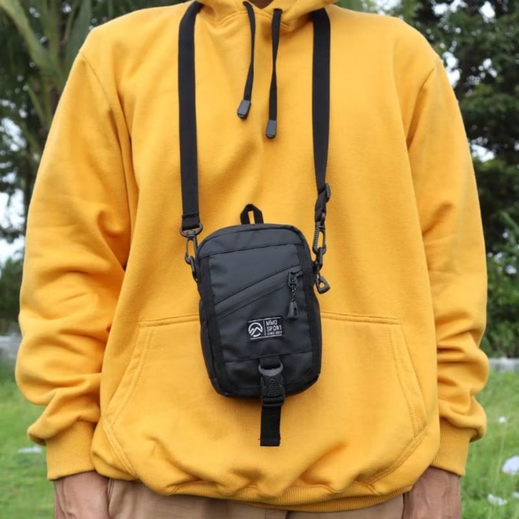 Tas Selempang Pria MMO Sport Black Edition jacksparka