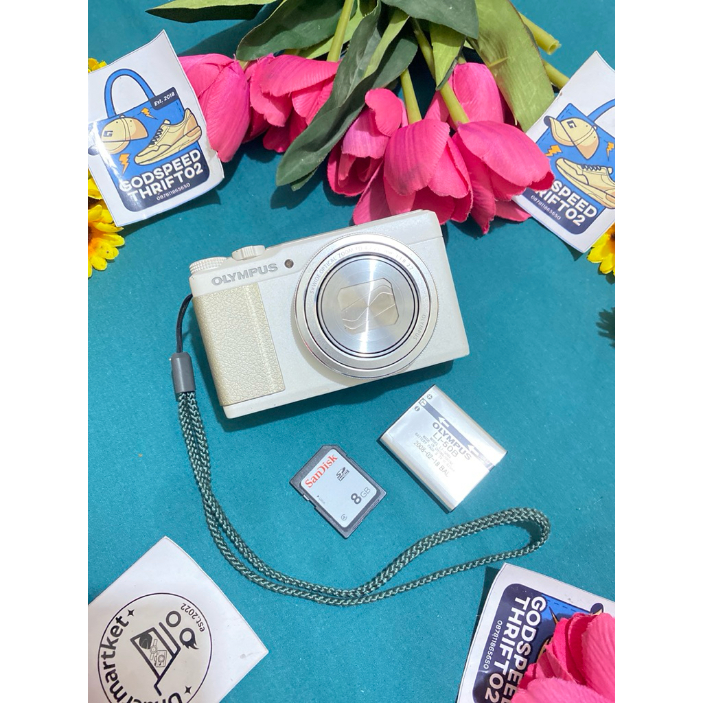 Camera Digital Olympus Stylus XZ-10 White series 12.1 MegaPixels 5x Optical Zoom Builtin Touch Scree
