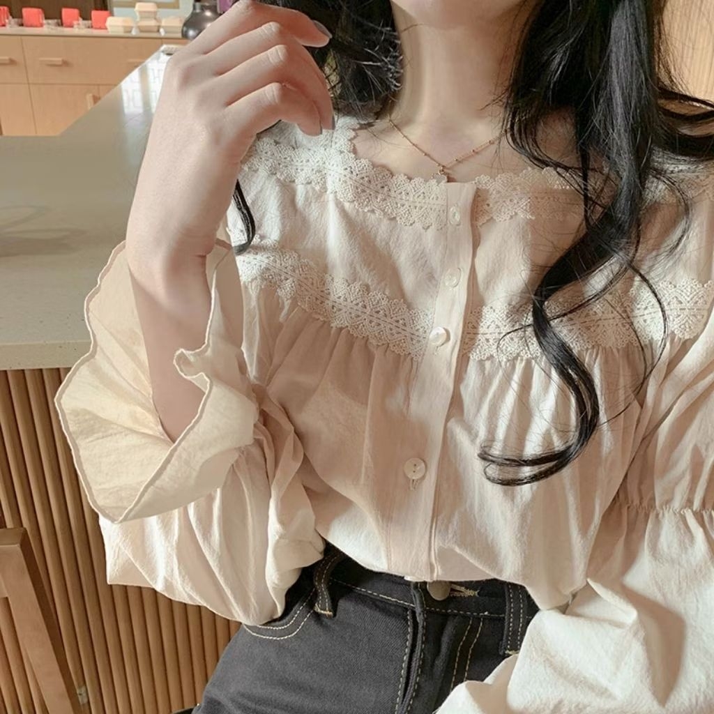 [RIJEK] LACEY BLOUSE