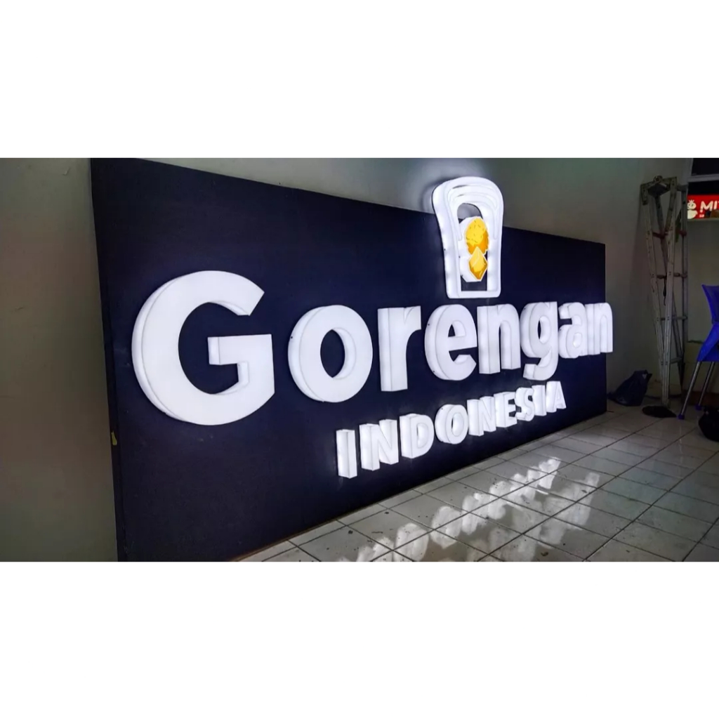 Neon box letter / huruf timbul akrilik lampu LED nyala