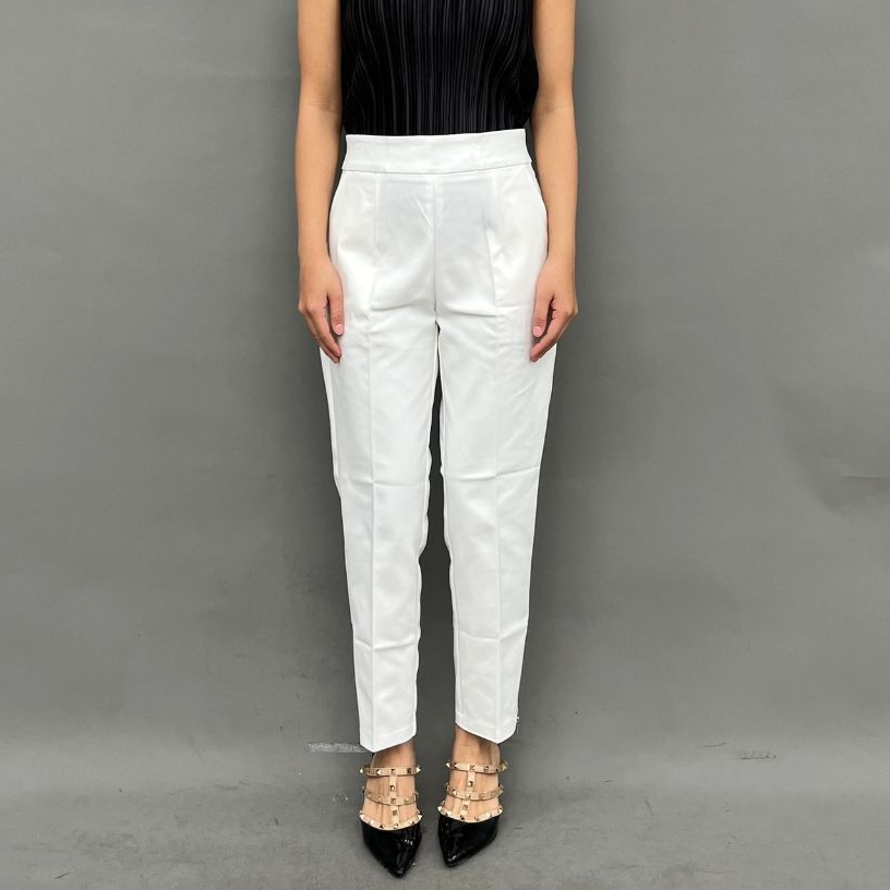 Magnolia Collection Celana Wanita Chinos Pants With Zipper Putih