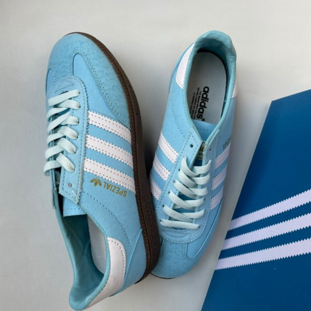 Adidas Spezial Ice blue