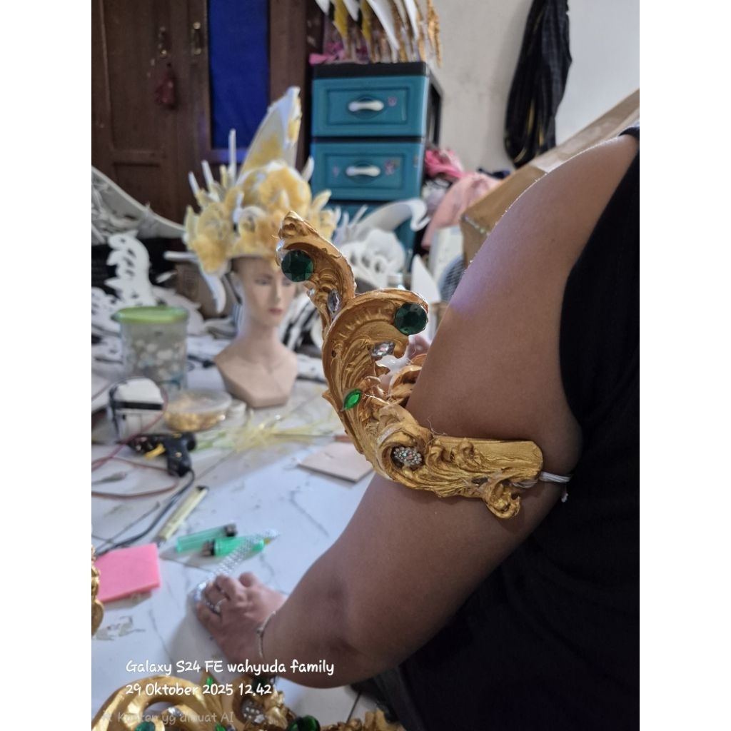 klat bahu / gelang bahu
