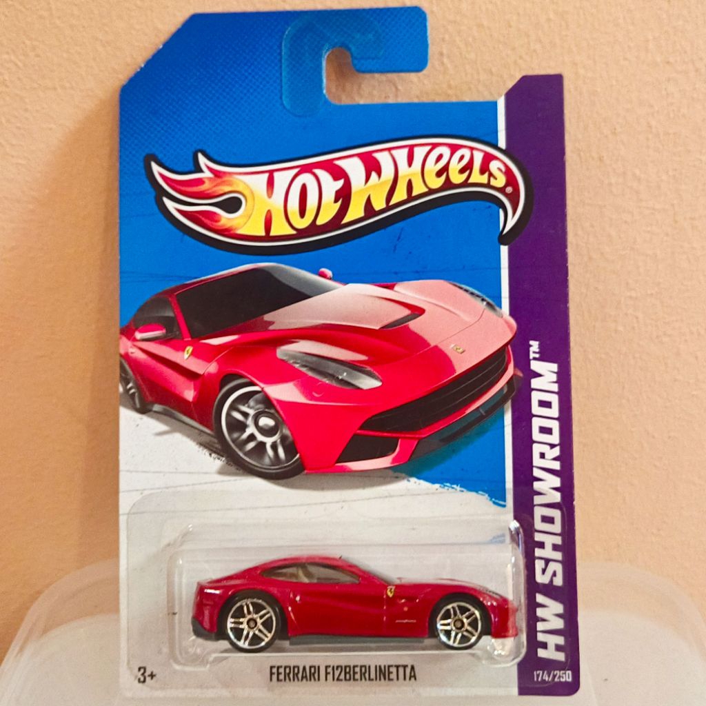Hot Wheels Ferrari F12Berlinetta Merah (CARD NON SNI)