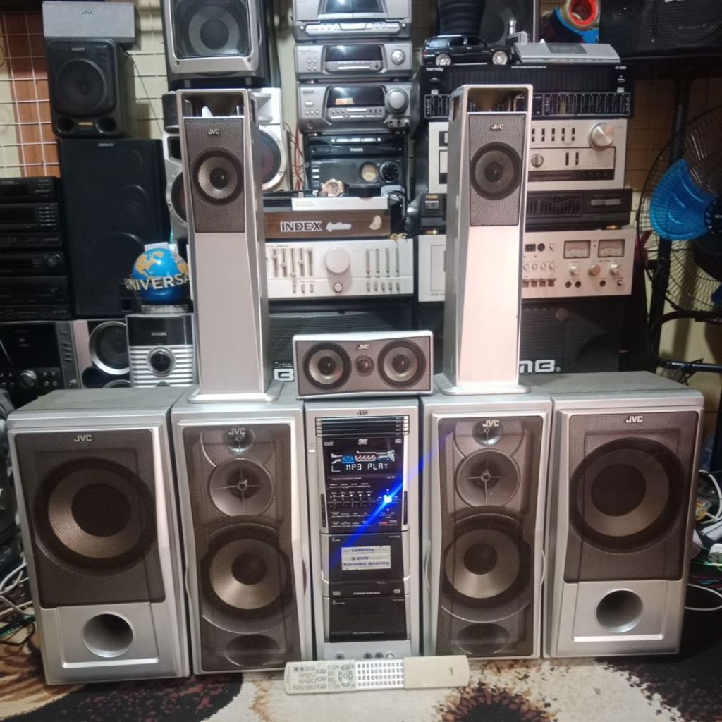 BIG COMPO JVC DX T9 SUPER BASS PREMIUM MEWAH CLASIC VINTAGE MULUS 12.000 WATT PMPO