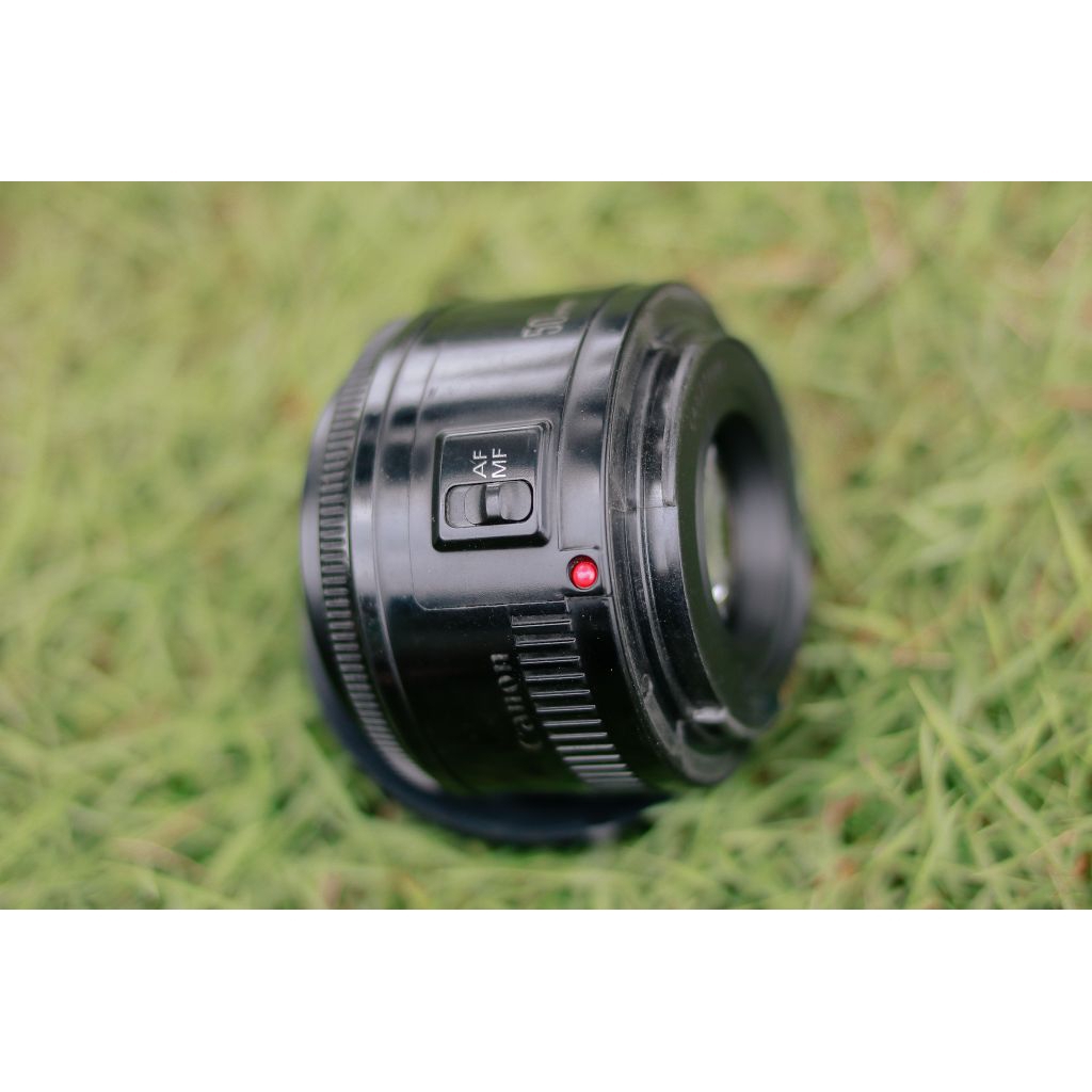 lensa canon lensa fix canon 50mm is