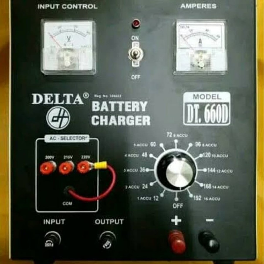 Charger Aki Delta 60 A