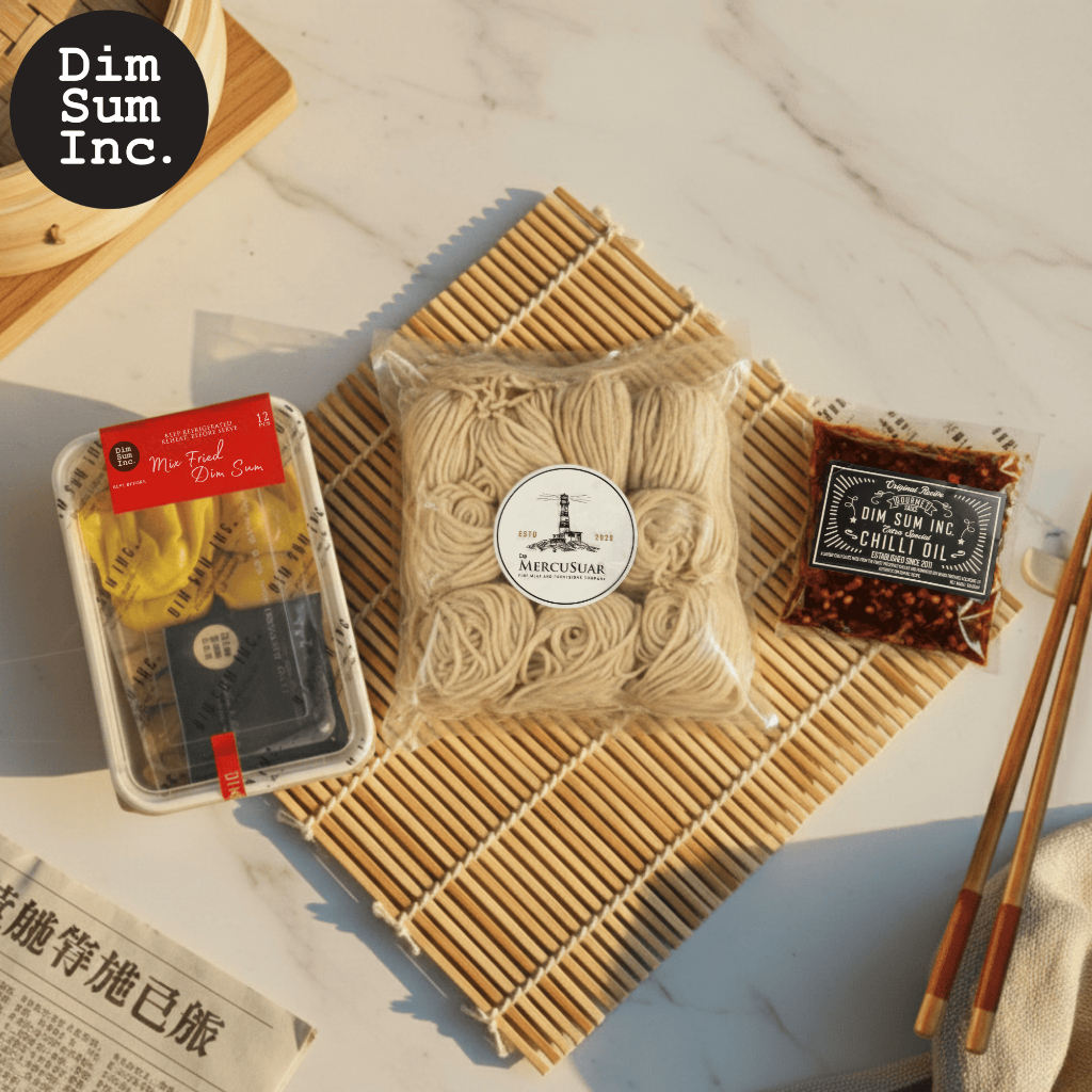 Bakmie / Mie x Mix Fried Dimsum ( Mayo Prawn, Lumpia Kulit Tahu, Spring Roll ) x Chili Oil Sachet / 