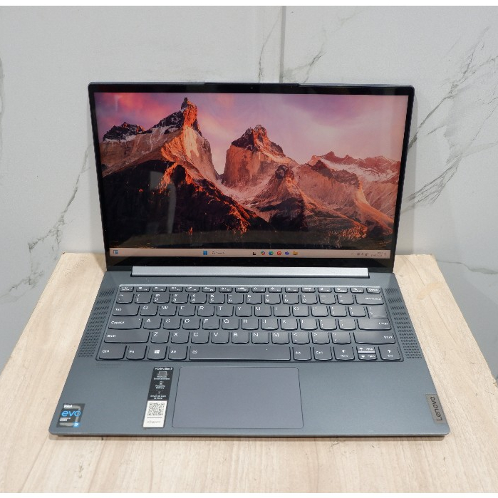 Laptop Lenovo Yoga Slim 7 14ITL05 Intel Core i7-1165G7 Iris Xe Graphics Ram 16Gb Ssd 1Tb Full HD
