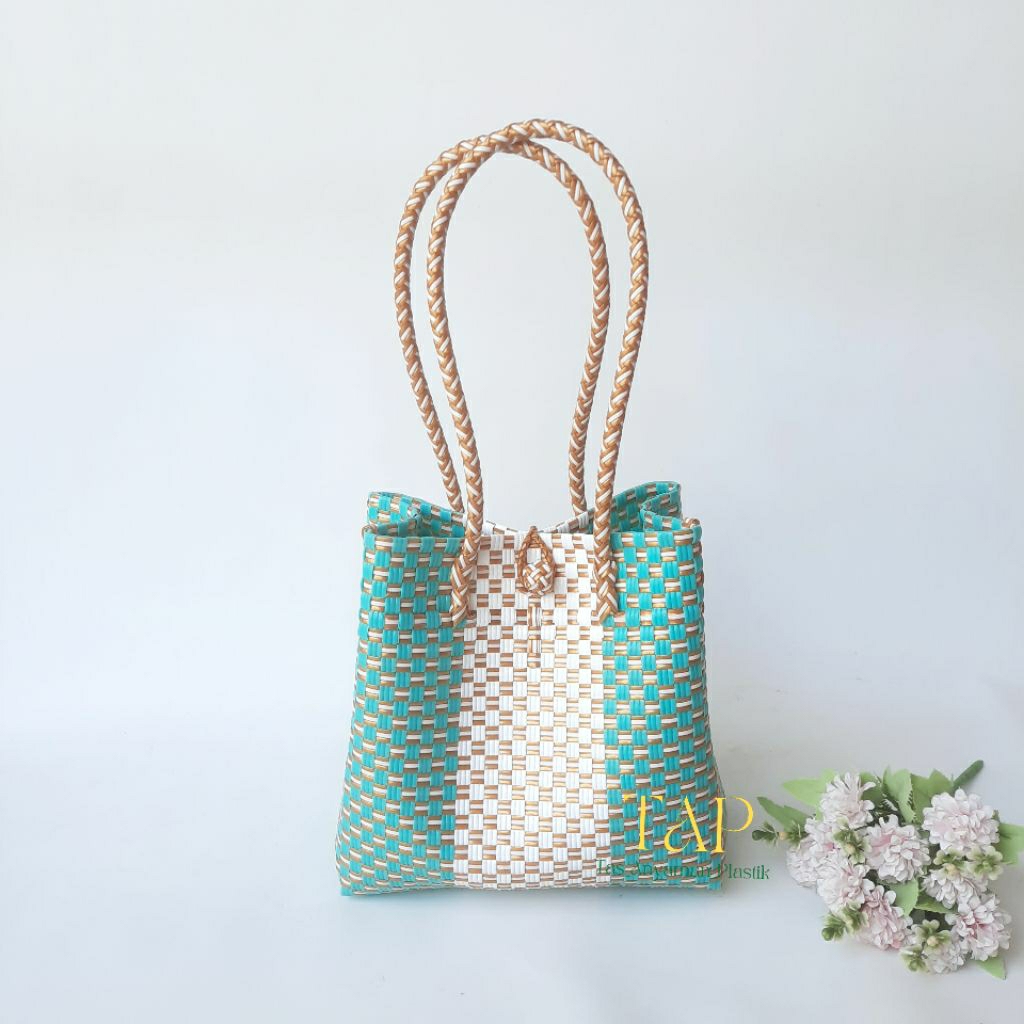 Tas Wanita Anyaman Plastik Tali Panjang  Cewek Tas Jali Anyaman Premium Muat 5 Kg