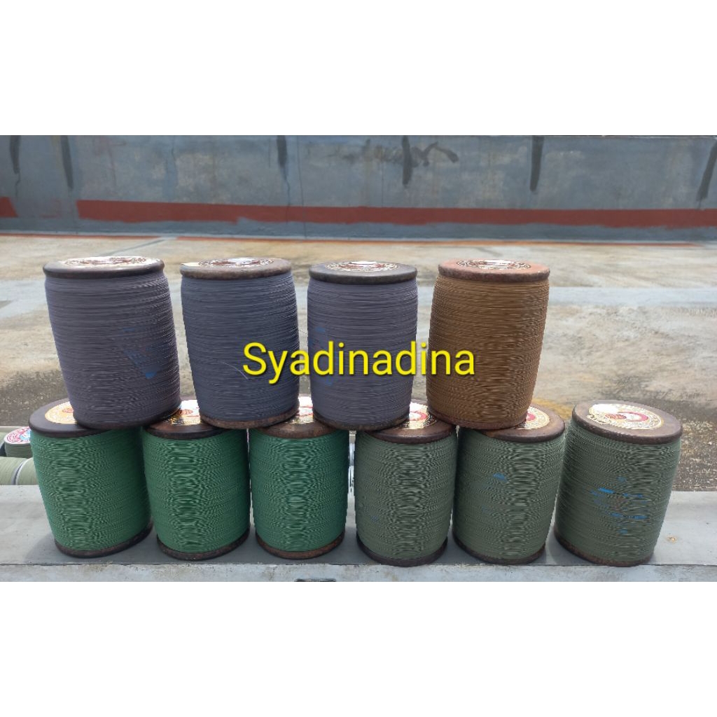 Senar/ benang gelasan molor Huwi Spesial turnamen 6000yard klos kayu