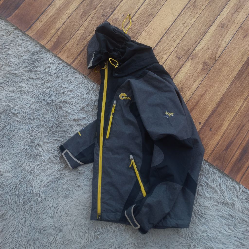 Jaket Outdoor Nepa Xvent Platinum Gorpcore Waterproof Reflective NOT goretex blocktech running sport