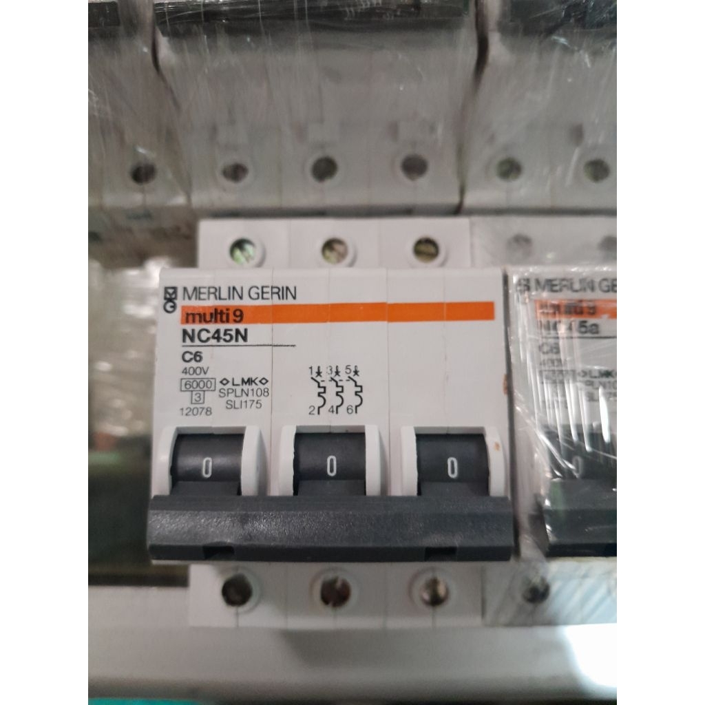 MCB MERLIN GERIN MULTI9 NC45N 6A 3Phase