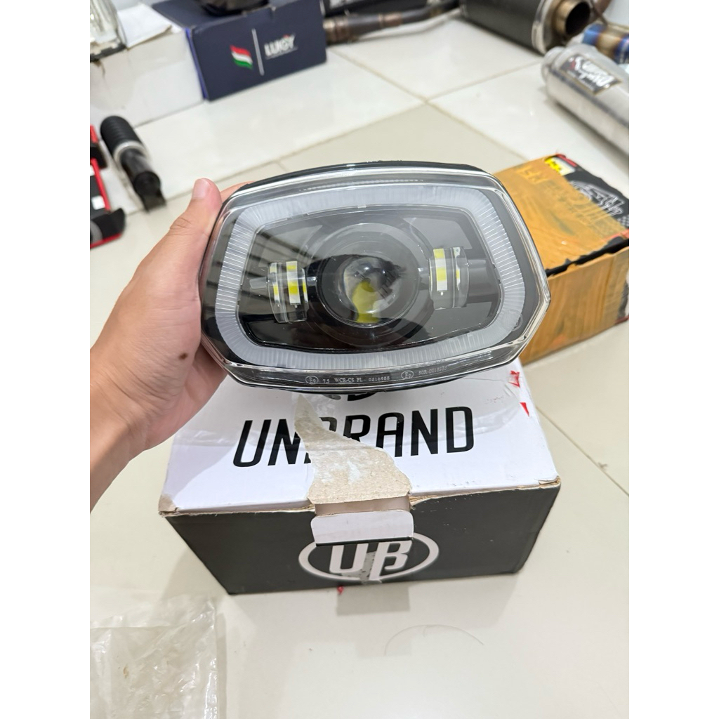 daymaker ub vespa matic sprint