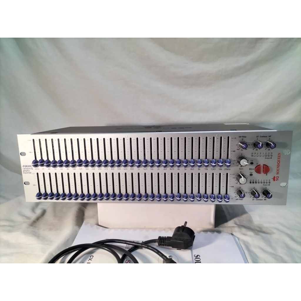 Equalizer Sound Queen EQ6400