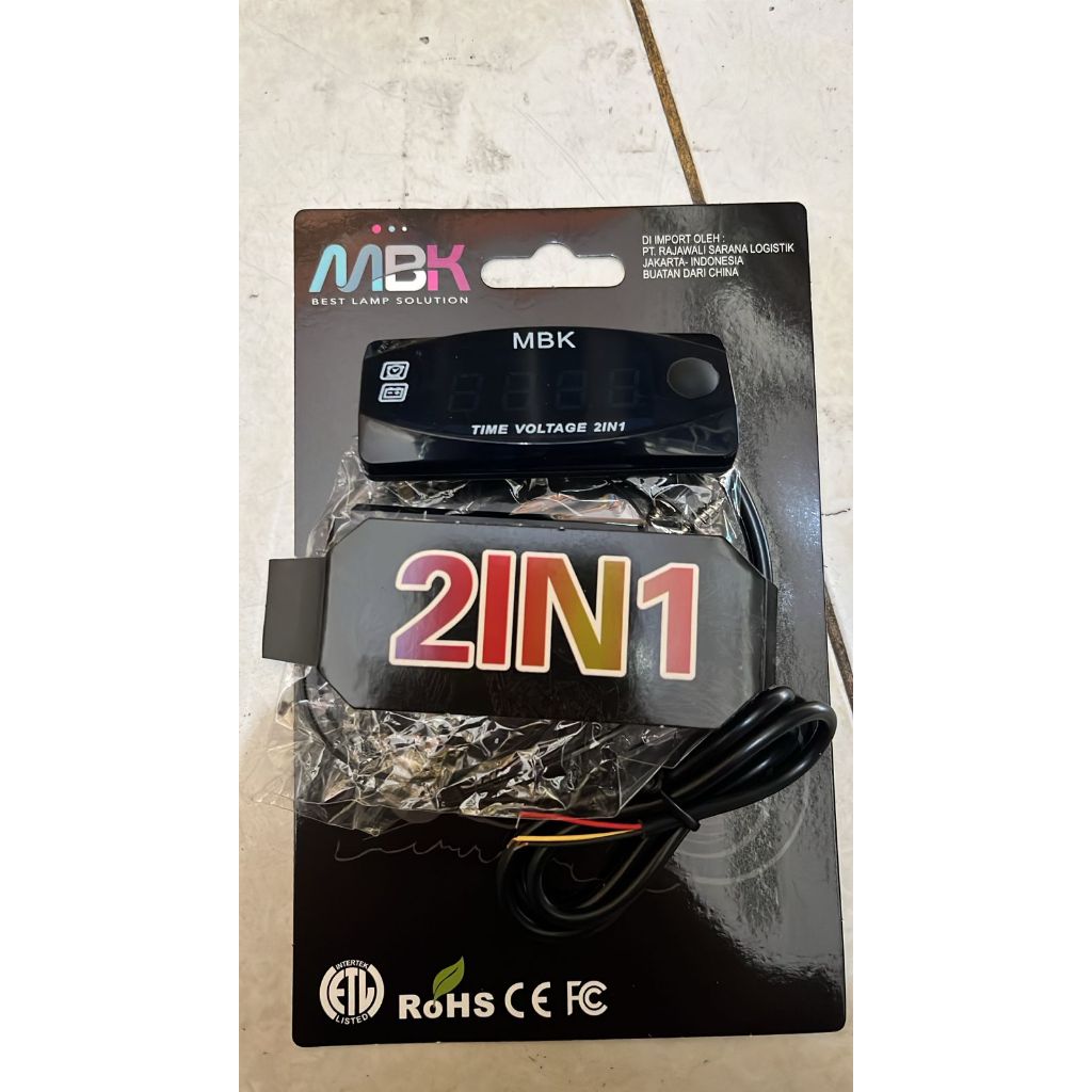 VOLT METER DIGITAL  DAN JAM  DIGITAL  (2 IN 1) MBK