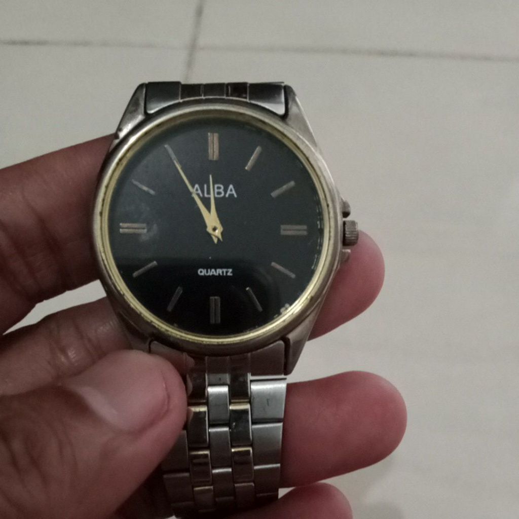 Jam tangan pria preloved