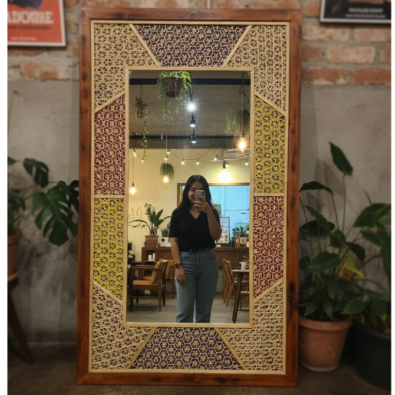 Cermin anyaman bambu/ Dekorasi dinding/walldecor unik dari bambuHiasan dinding/seni dinding dari any