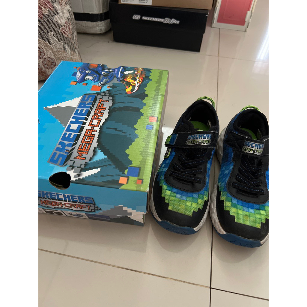 sepatu anak skechers preloved
