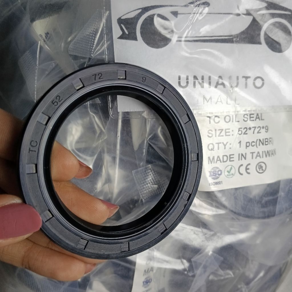 OIL SEAL TC 52 72 9 ASLI 100% NBR 52x72x9