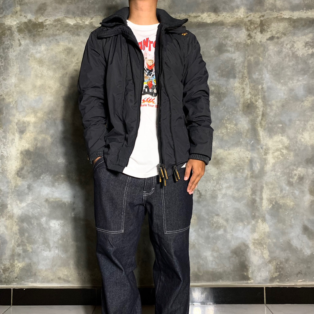 Jacket Windcheater Superdry Japan size M