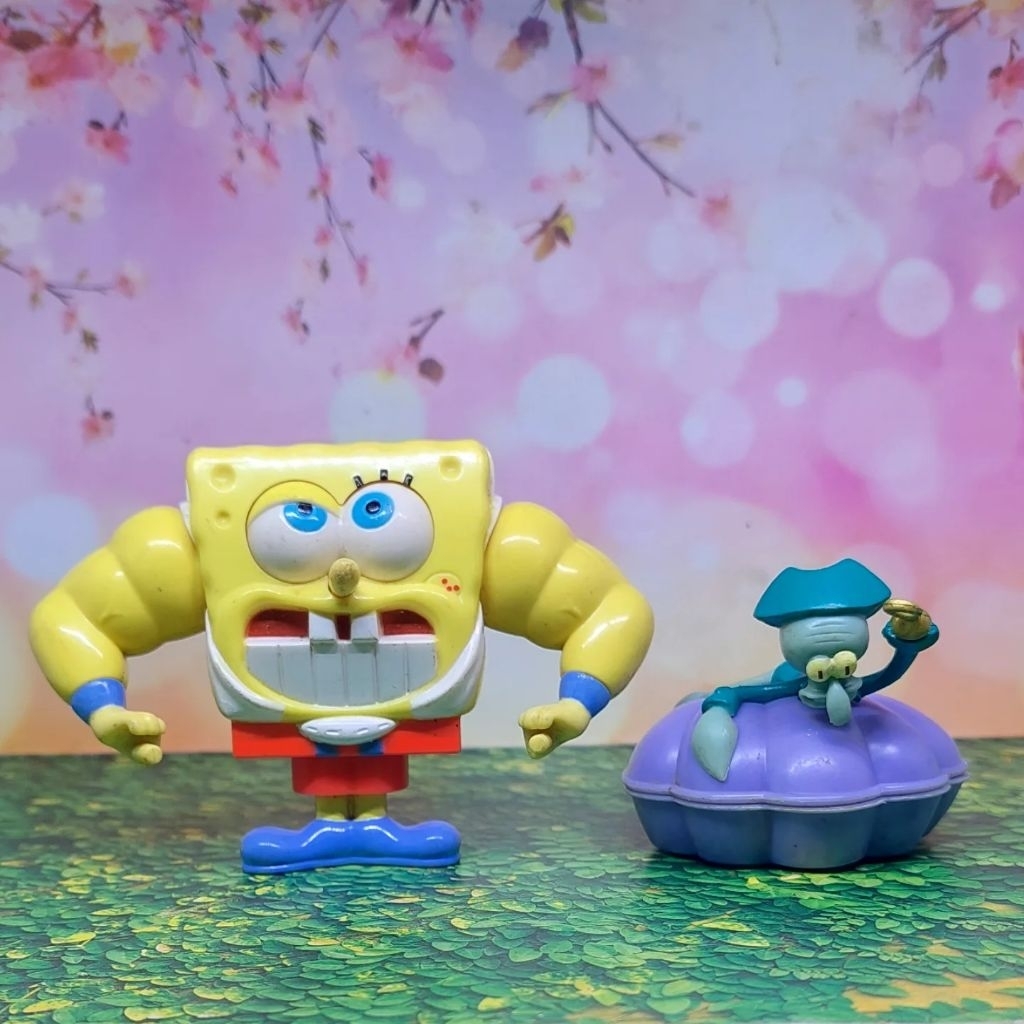 Figure Spongebob berotot, squidward mcd happy meal set 2pcs
