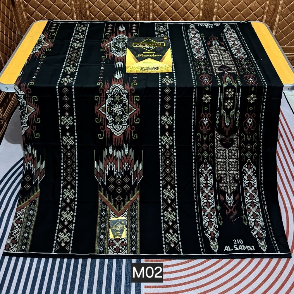 sarung ALSAMSI HITAM MOTIF BHS