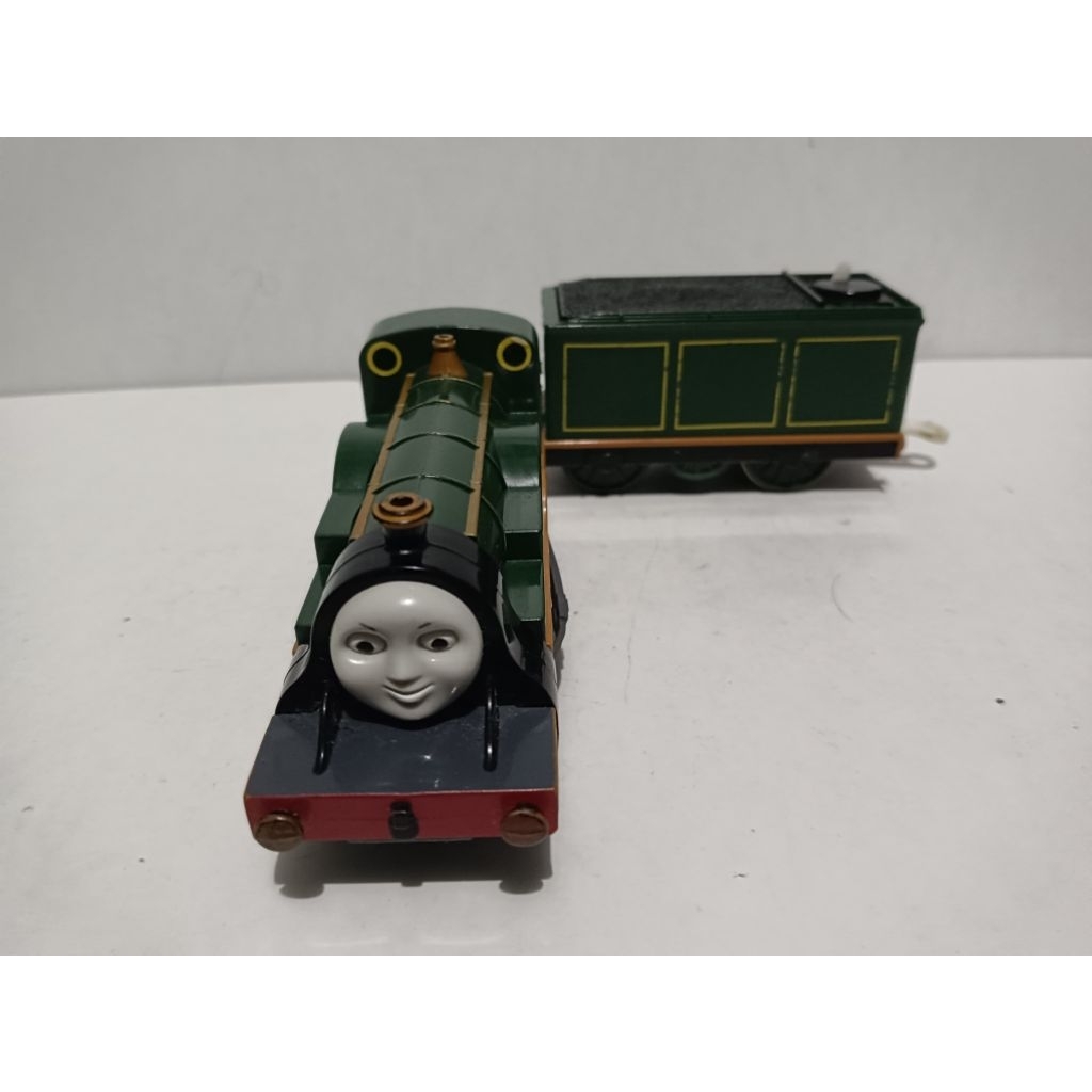 kereta Thomas and friends emily elektrik on ori tomy