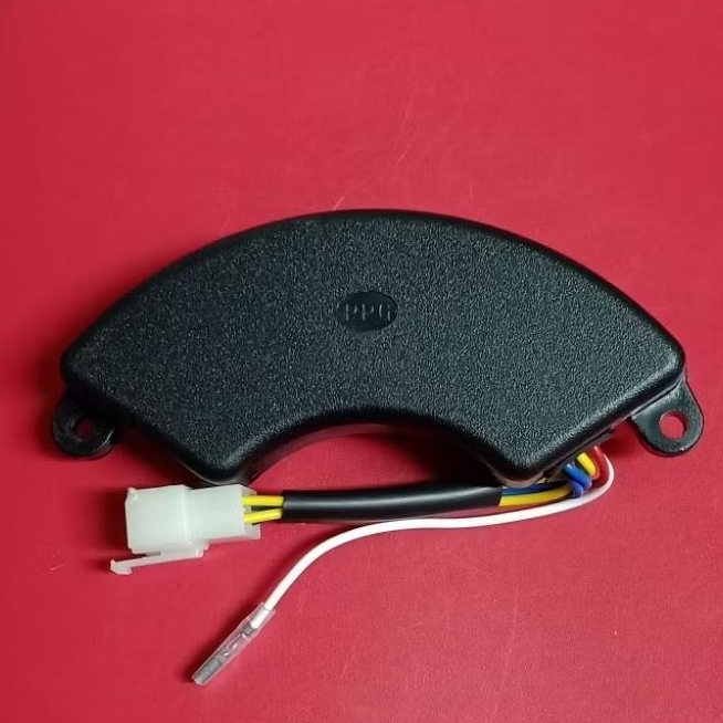 AVR OVAL/AVR Setengah Bulan Mesin Genset 6000/7000 Watt