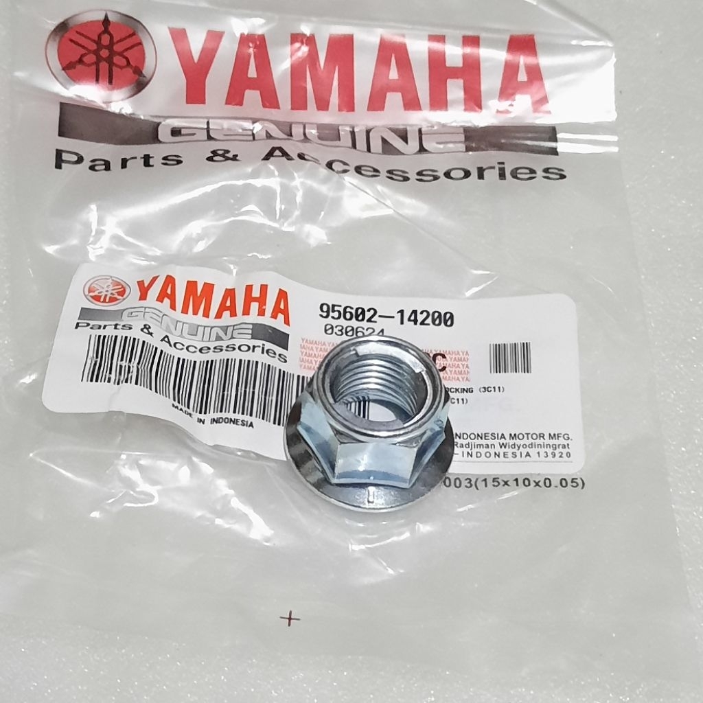 REAR WHEEL AXLE NUT MUR AS RODA BELAKANG BYSON VIXION NVL NVA R XSR R15 ASLI ORI YAMAHA 95602-14200