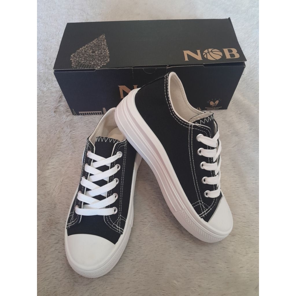 NOB |  Sepatu Wanita | Sepatu Sneakers Sport Kasual | Shoes | Sepatu Sekolah Hitam Polos