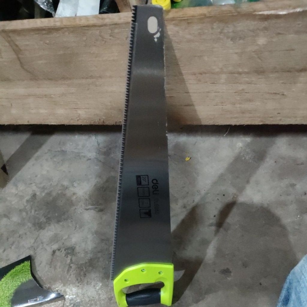 gergaji kayu super tajam