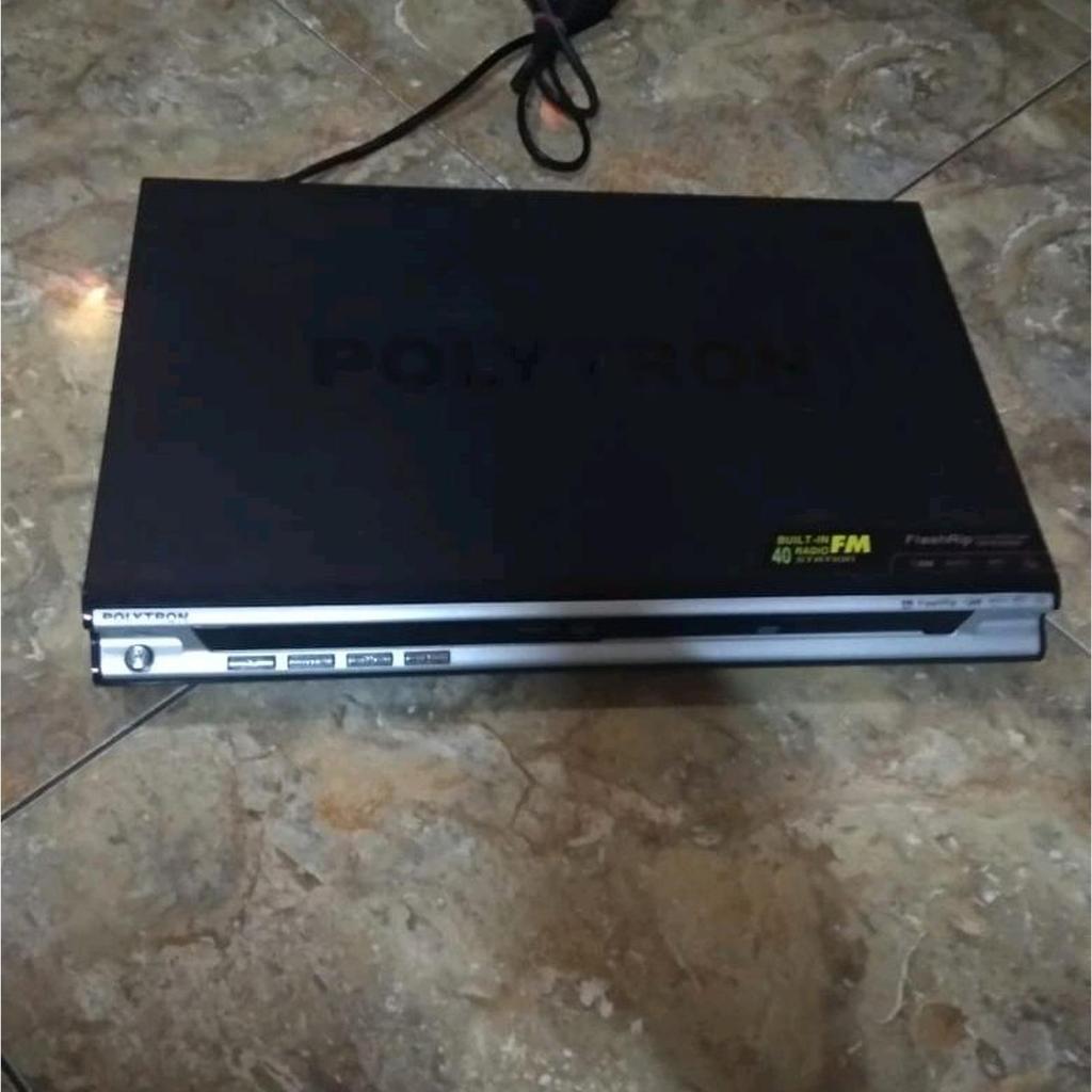 DVD VCD CD PLAYER merk Polytron USB normal tidak ada remot