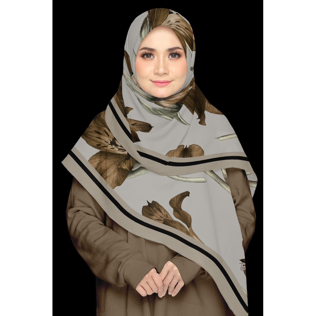 SEGI4 MOTIF TIERACK ECO PREMIUM 125cm