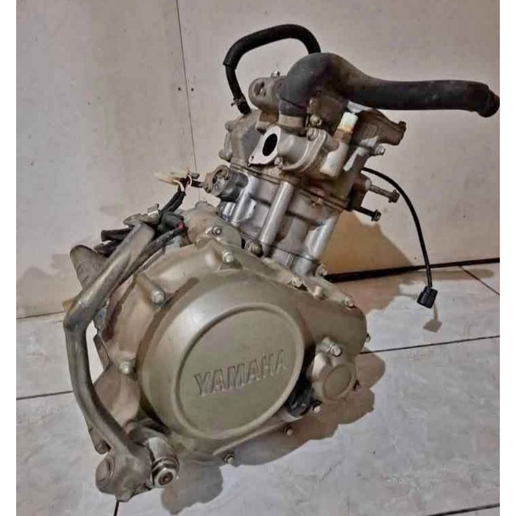 mesin Yamaha Vixion new barang asli original copotan masih standar,,