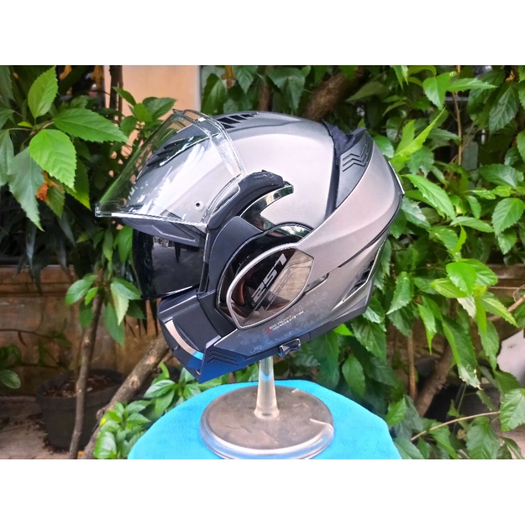 Helm Full / Halfface Modular LS2 FF900 Valiant 2 - Matte In Titanium (L)