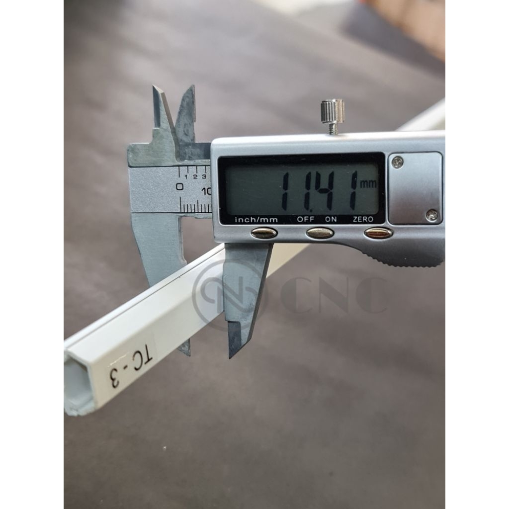 protektor / pelindung kabel listrik / penutup kabel TC3