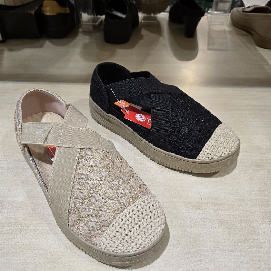 Triset sepatu sandal slip on wanita comfort & ori size 36-40