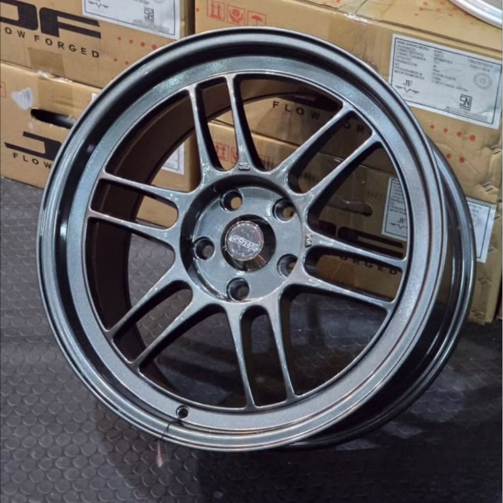 velg rpf1 original ssw Thailand r18 lebar 9 velg mobil ring 18 untuk mobil innova reborn venturer In