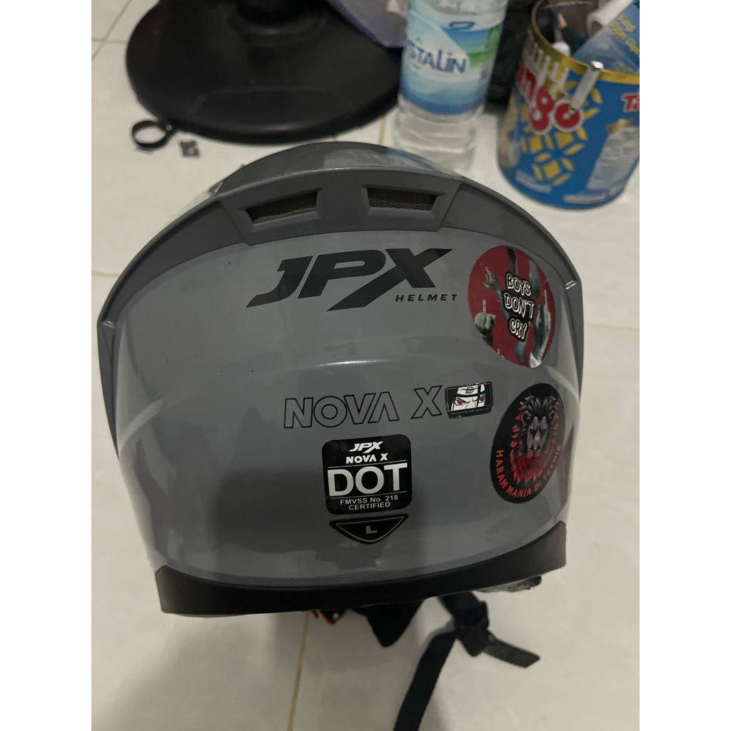 Helm JPX abu abu