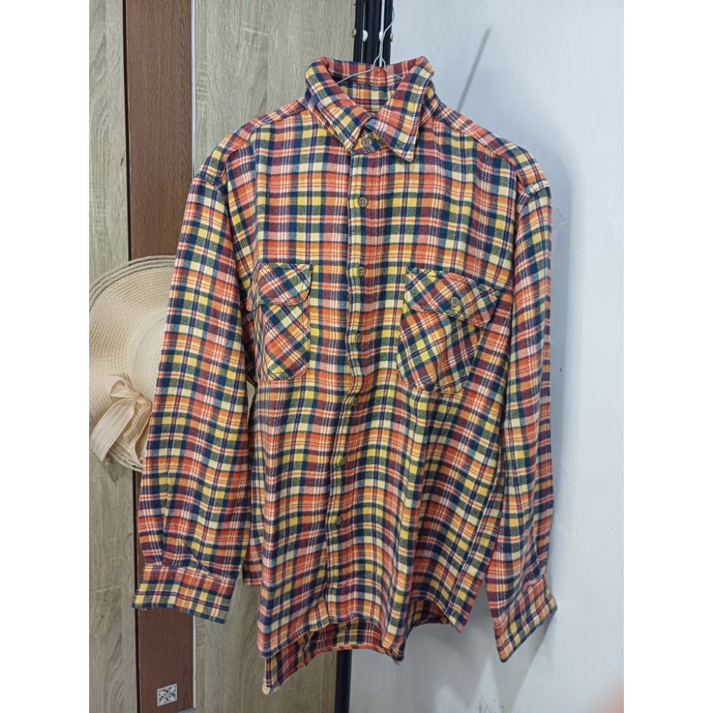 COD Kemeja Pria UNIQLO FASHION flanel motif no minus, preloved murah