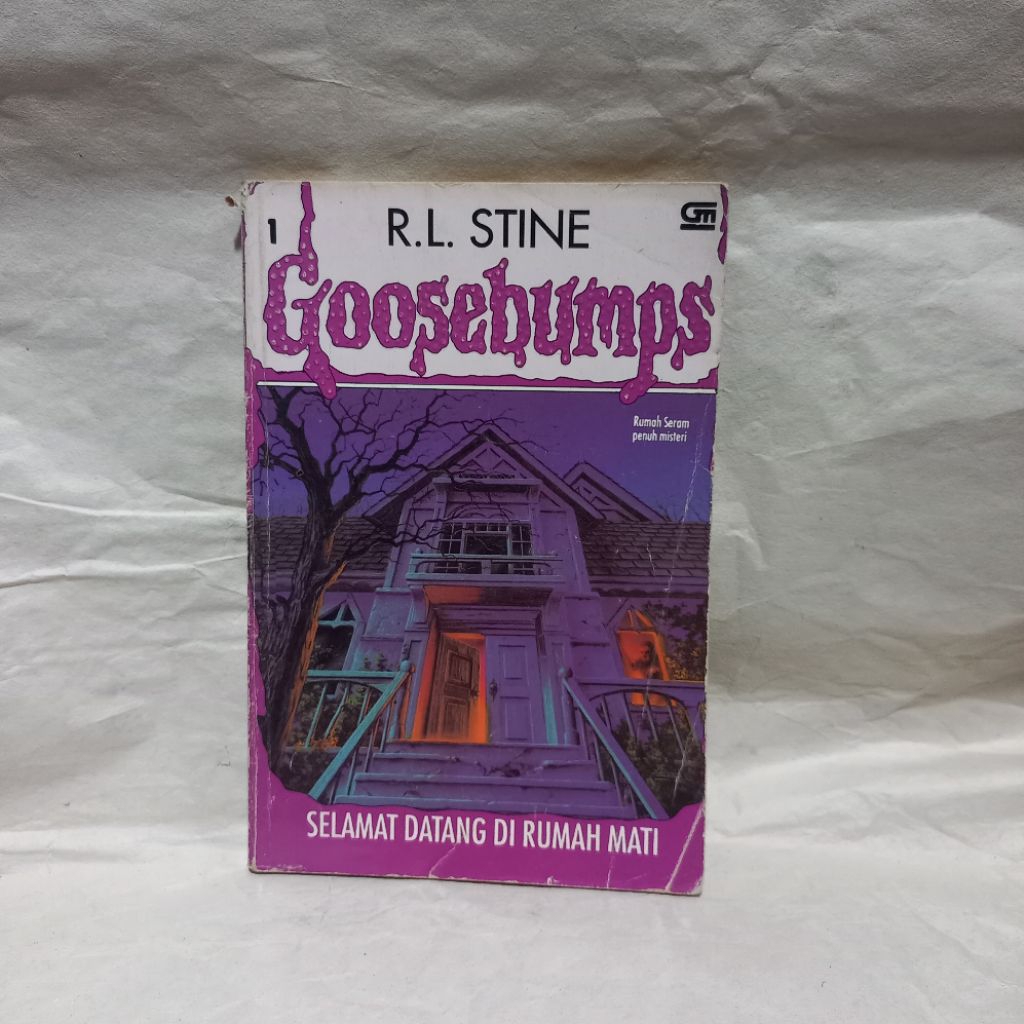 buku goosebumps no. 1