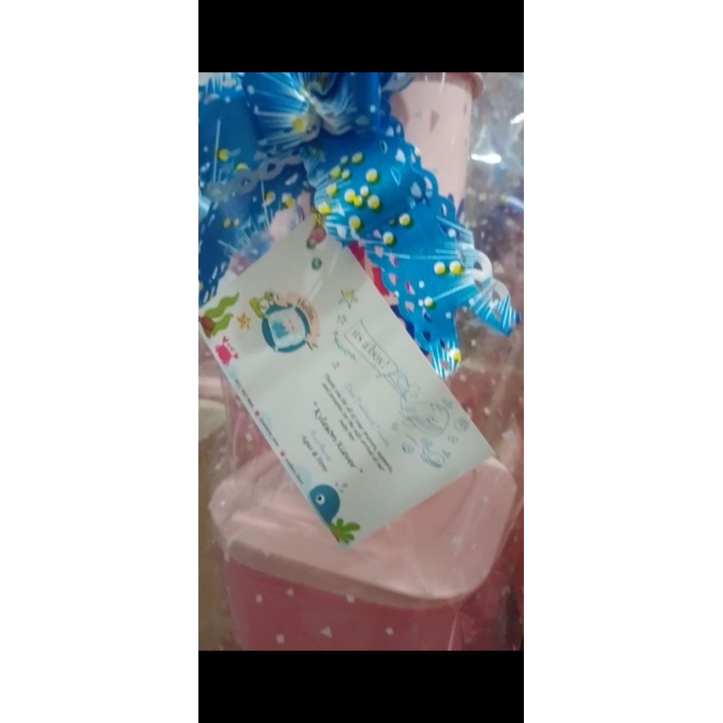 Paket hampers Moorlife terdiri dari large Moza+Tumbler free baby card+plastik hampers+aksesoris pita