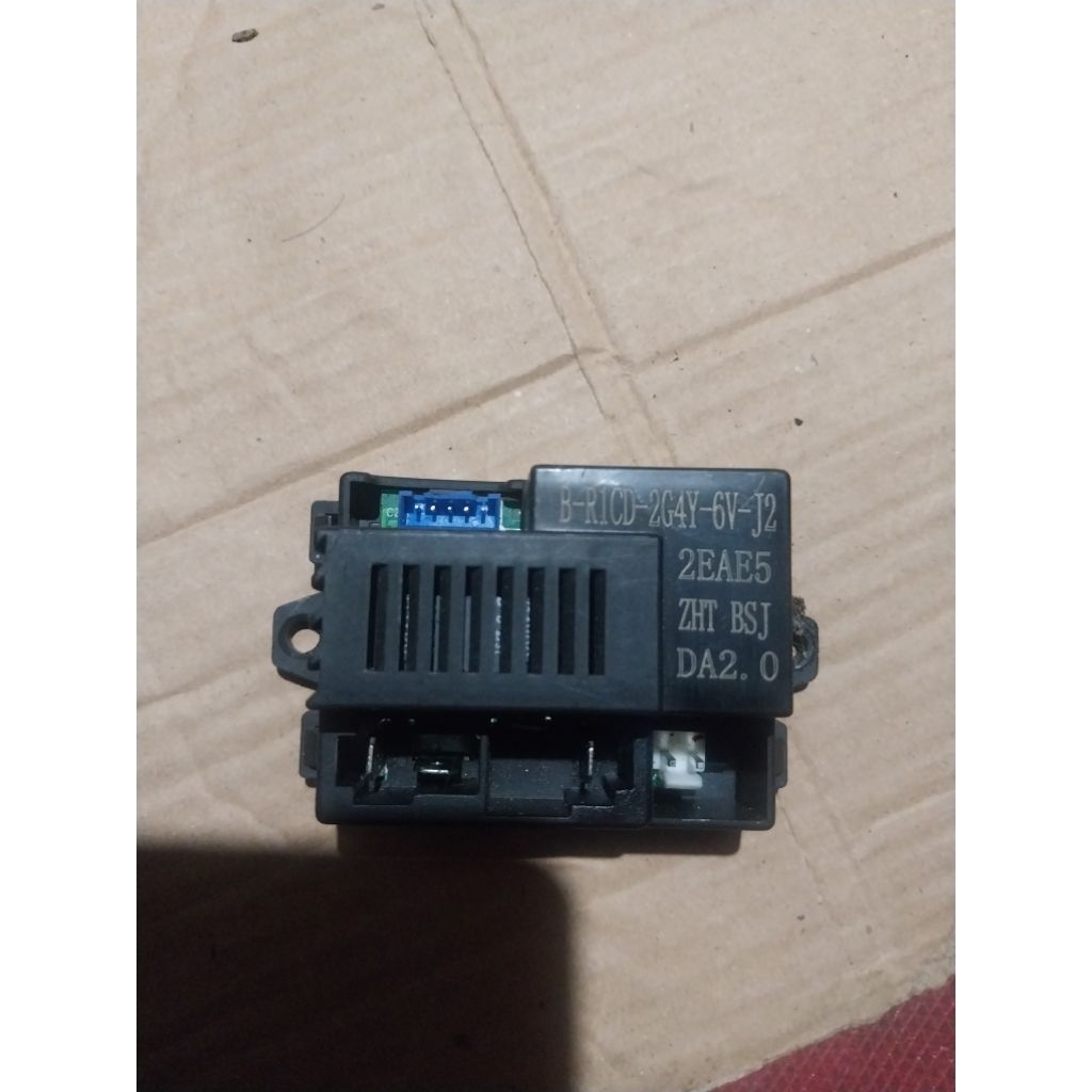 reciver mobil aki anak B-R1CD-2G4Y-6V-J2