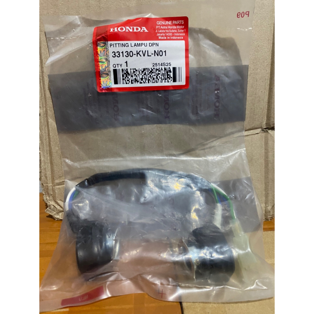 Pitting lampu depan / Soket lampu depan Supra X 125 Original AHM-33130-KVL-N01