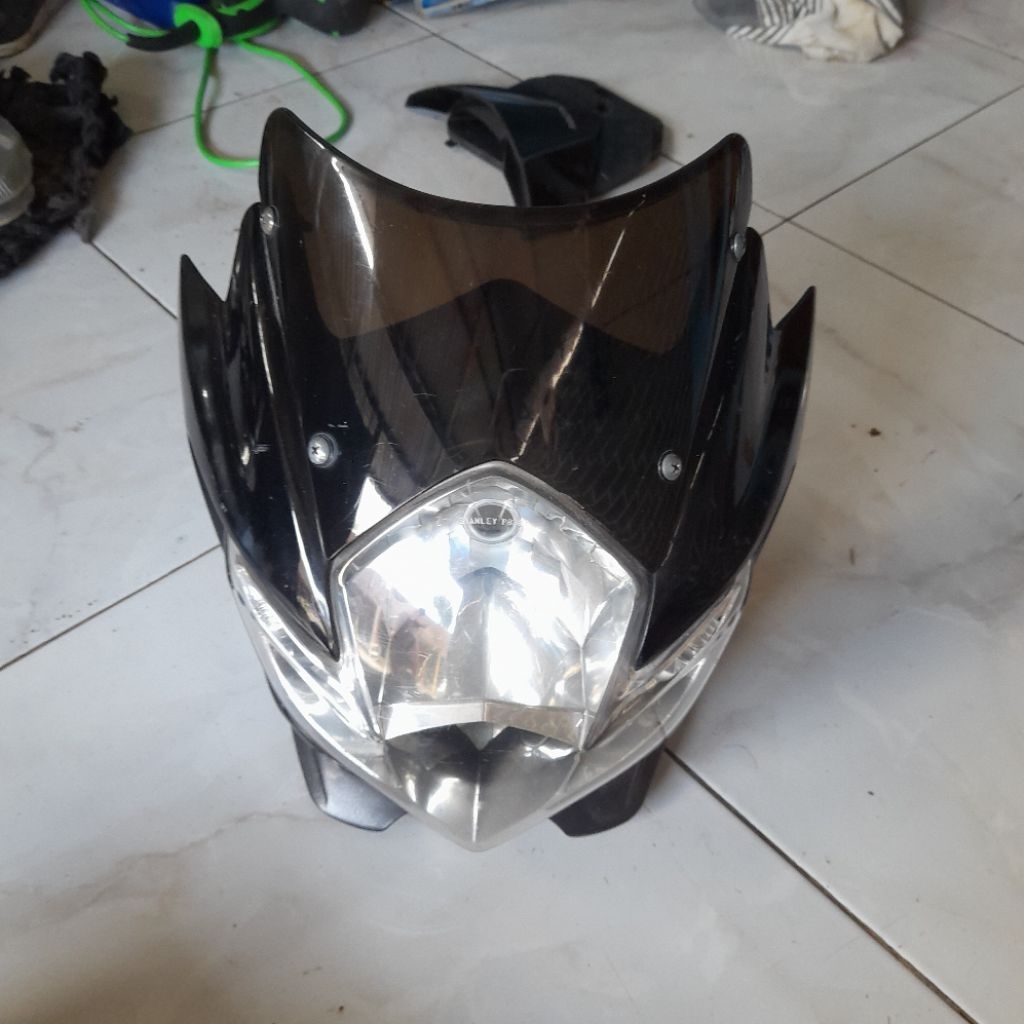 BATOK KEPALA FULLSET SATRIA FU BARONG , KONDISI BEKAS ORIGINAL UTUH